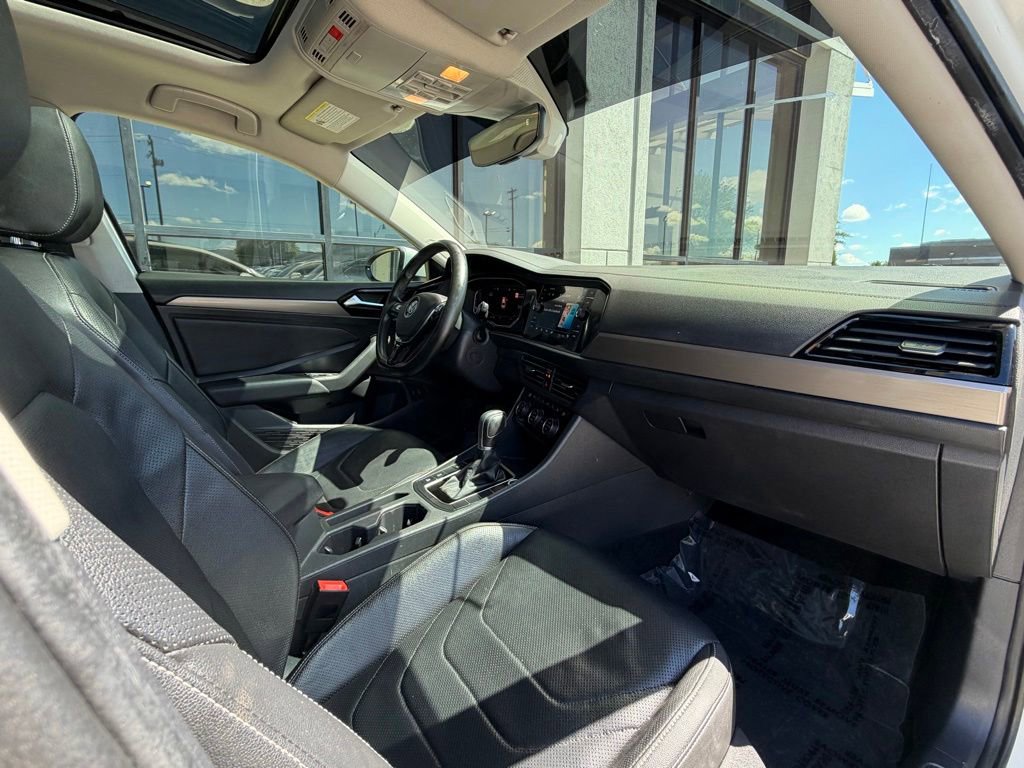 Used 2019 Volkswagen Jetta SEL Premium FWD image 26