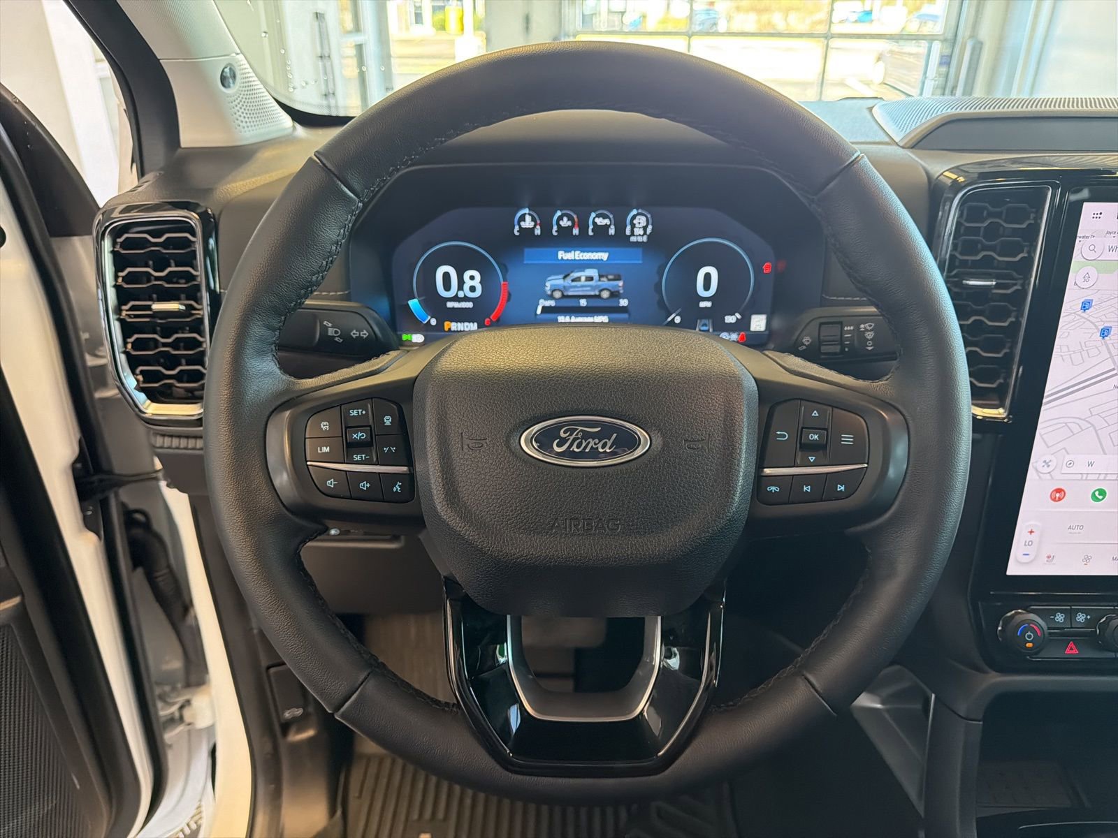 Used 2024 Ford Ranger Lariat w/ FX4 Off-Road Package image 15