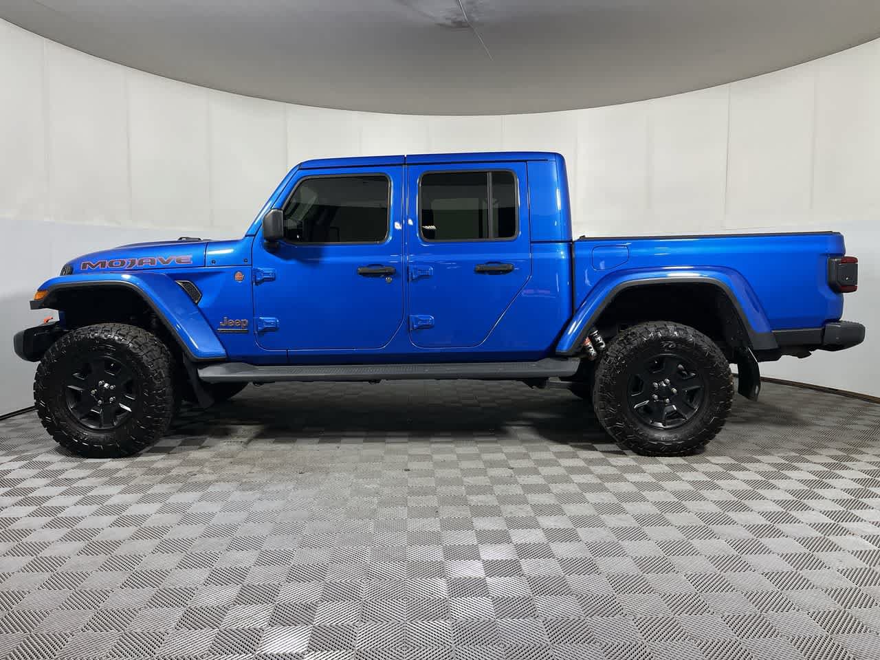 Used 2021 Jeep Gladiator Mojave w/ Uconnect 4C Nav & Sound Group AWD/4WD image 5