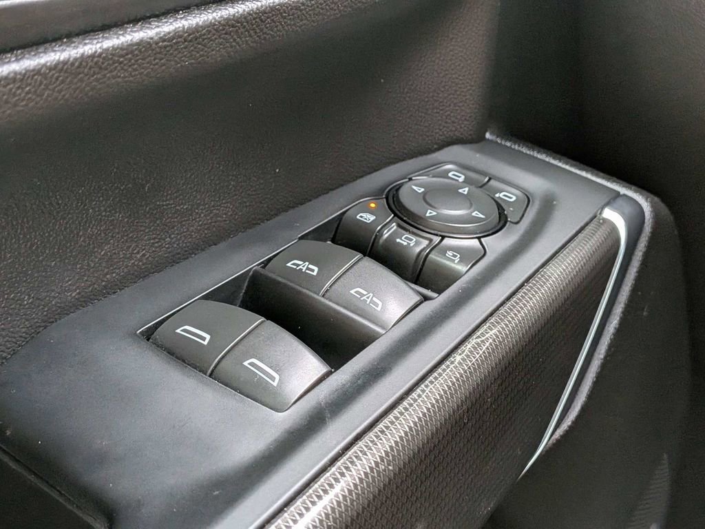 Used 2023 GMC Sierra 2500 AT4 w/ AT4 Premium Plus Package AWD/4WD image 26