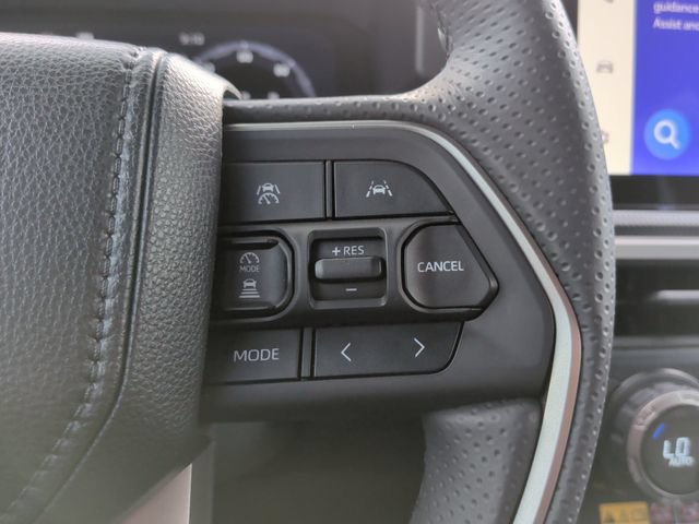 Used 2026 Toyota 4Runner Limited AWD/4WD image 19