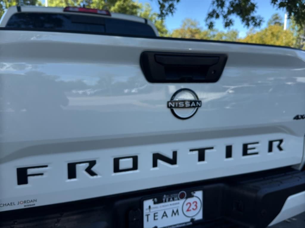 New 2026 Nissan Frontier SV image 15