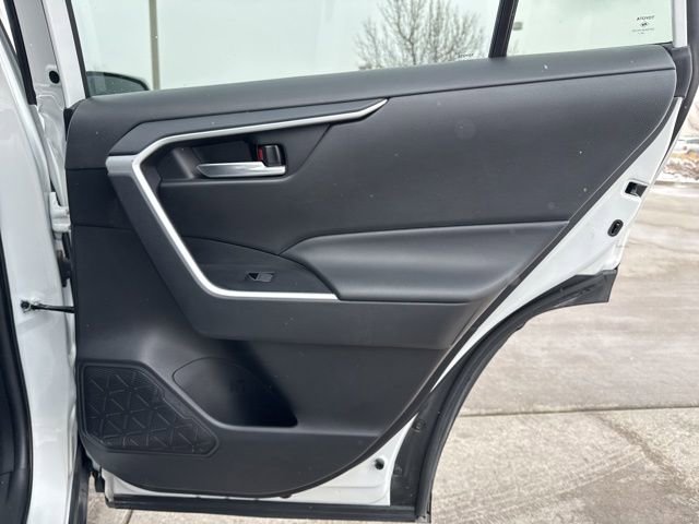 Used 2025 Toyota RAV4 XLE image 13