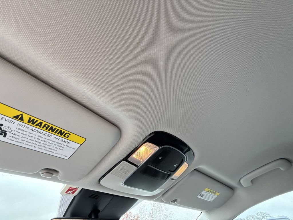 Used 2023 Hyundai Tucson SE image 25