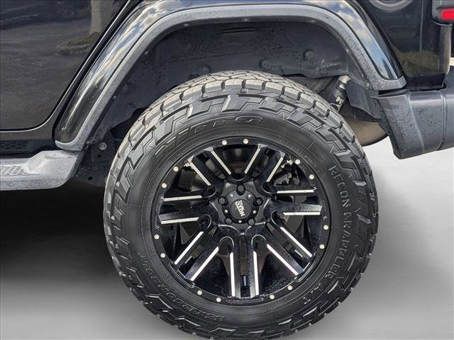 Used 2018 Jeep Wrangler Unlimited Sahara image 23