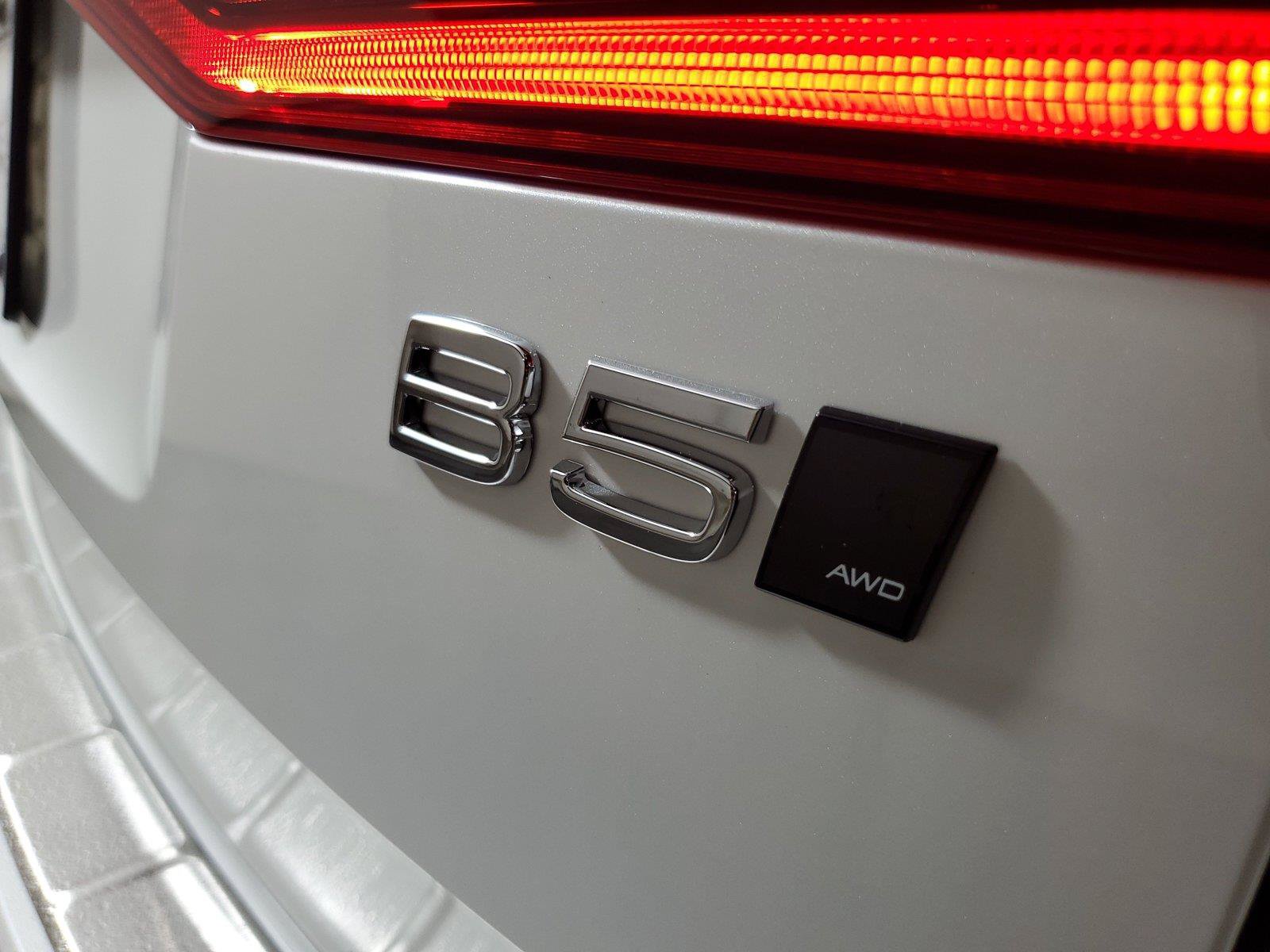 New 2027 Volvo XC60 B5 Ultra AWD/4WD image 7