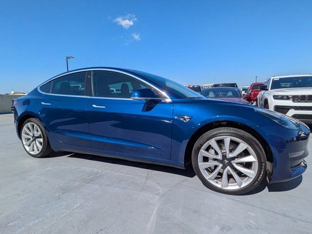 Used 2020 Tesla Model 3 Standard Range Plus image 1