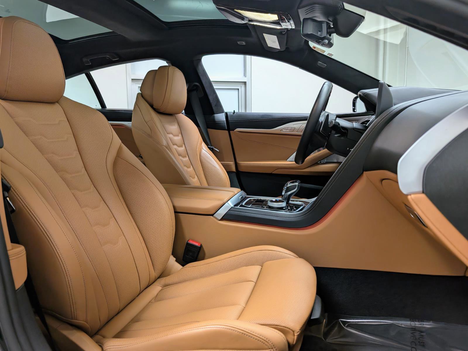 Used 2025 BMW M850i xDrive AWD/4WD image 27