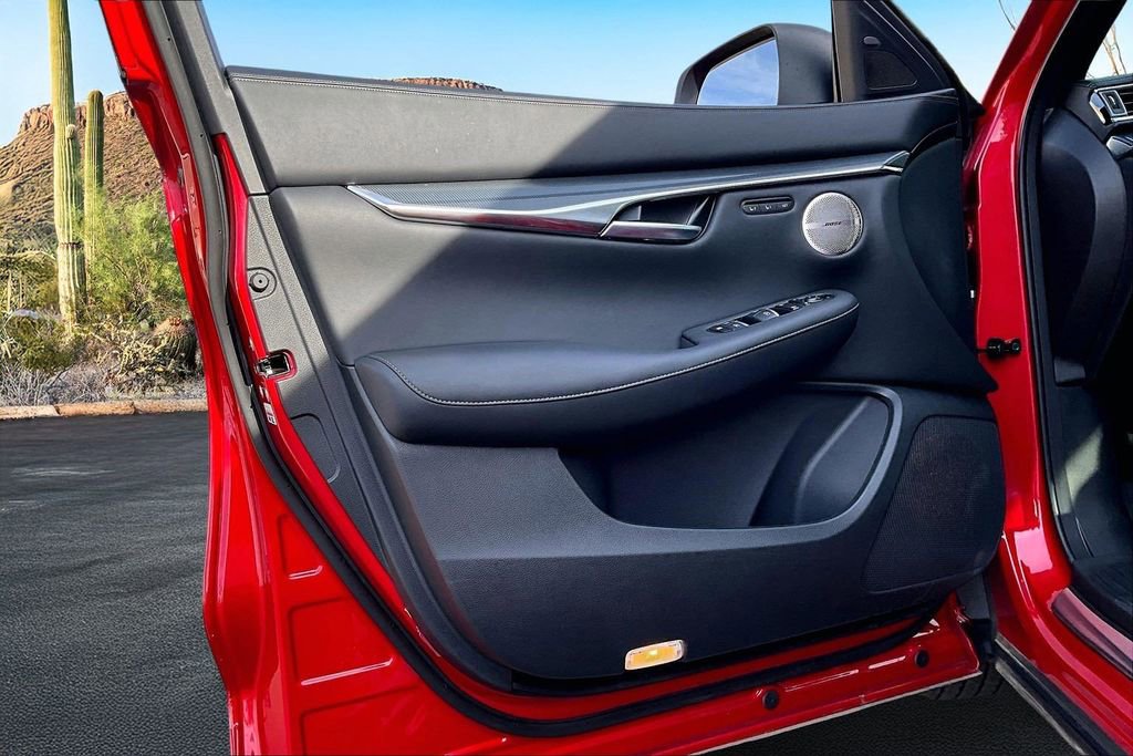 Used 2025 INFINITI QX50 Sport image 23