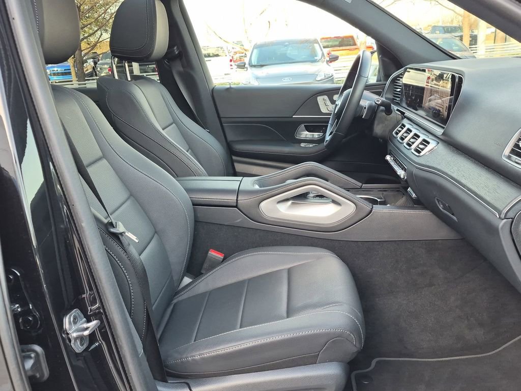 Used 2025 Mercedes-Benz GLE 350 4MATIC image 25
