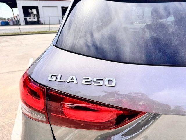 Certified 2022 Mercedes-Benz GLA 250 image 21