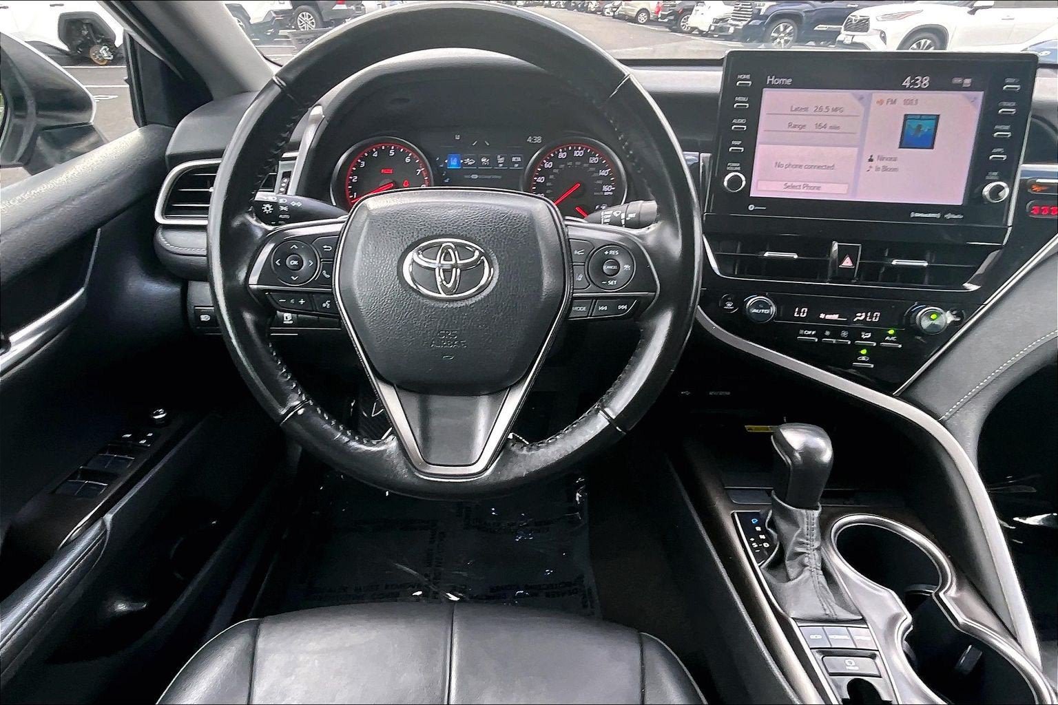 Used 2023 Toyota Camry XSE FWD image 5