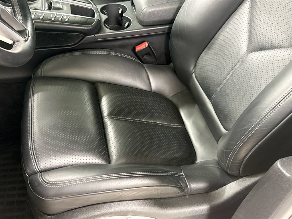 Certified 2020 Porsche Macan AWD/4WD image 20