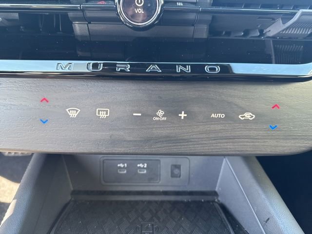 Used 2025 Nissan Murano SV image 17
