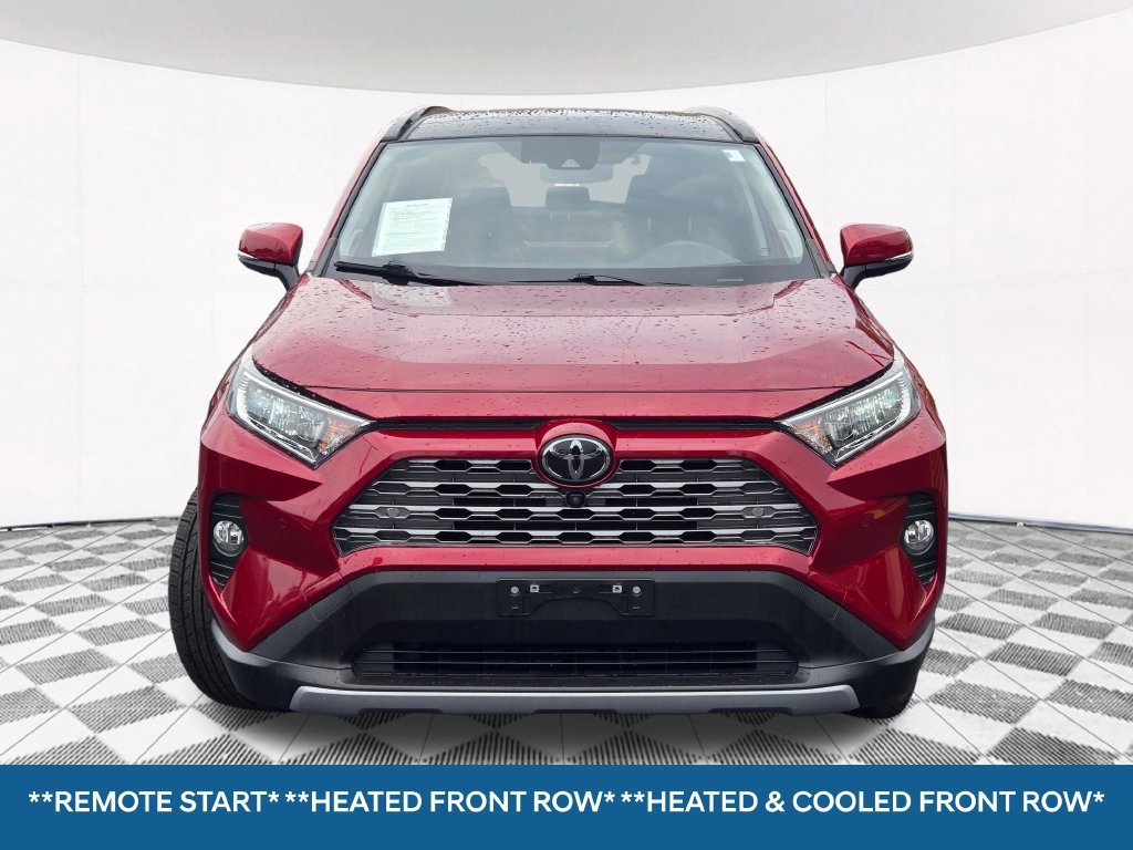 Used 2020 Toyota RAV4 Limited AWD/4WD image 4