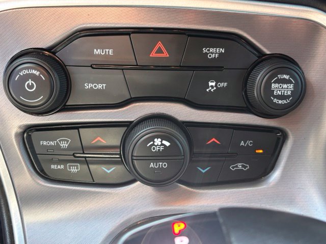Used 2019 Dodge Challenger SXT RWD image 32