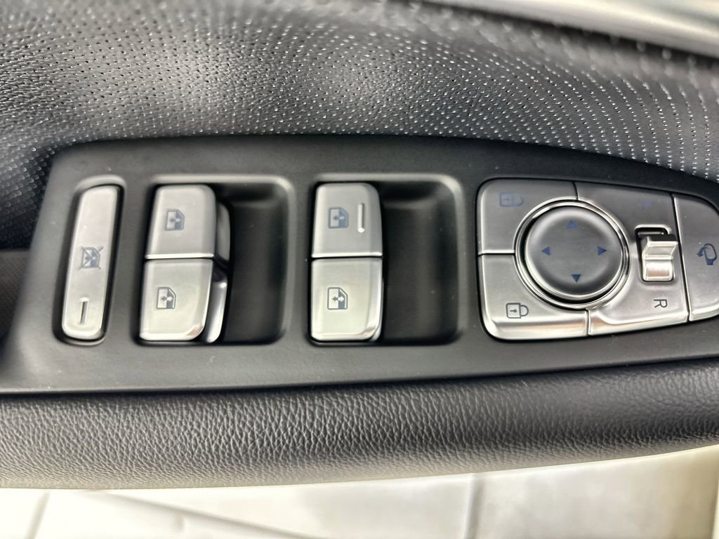 New 2026 Genesis G70 2.5T Prestige RWD image 15