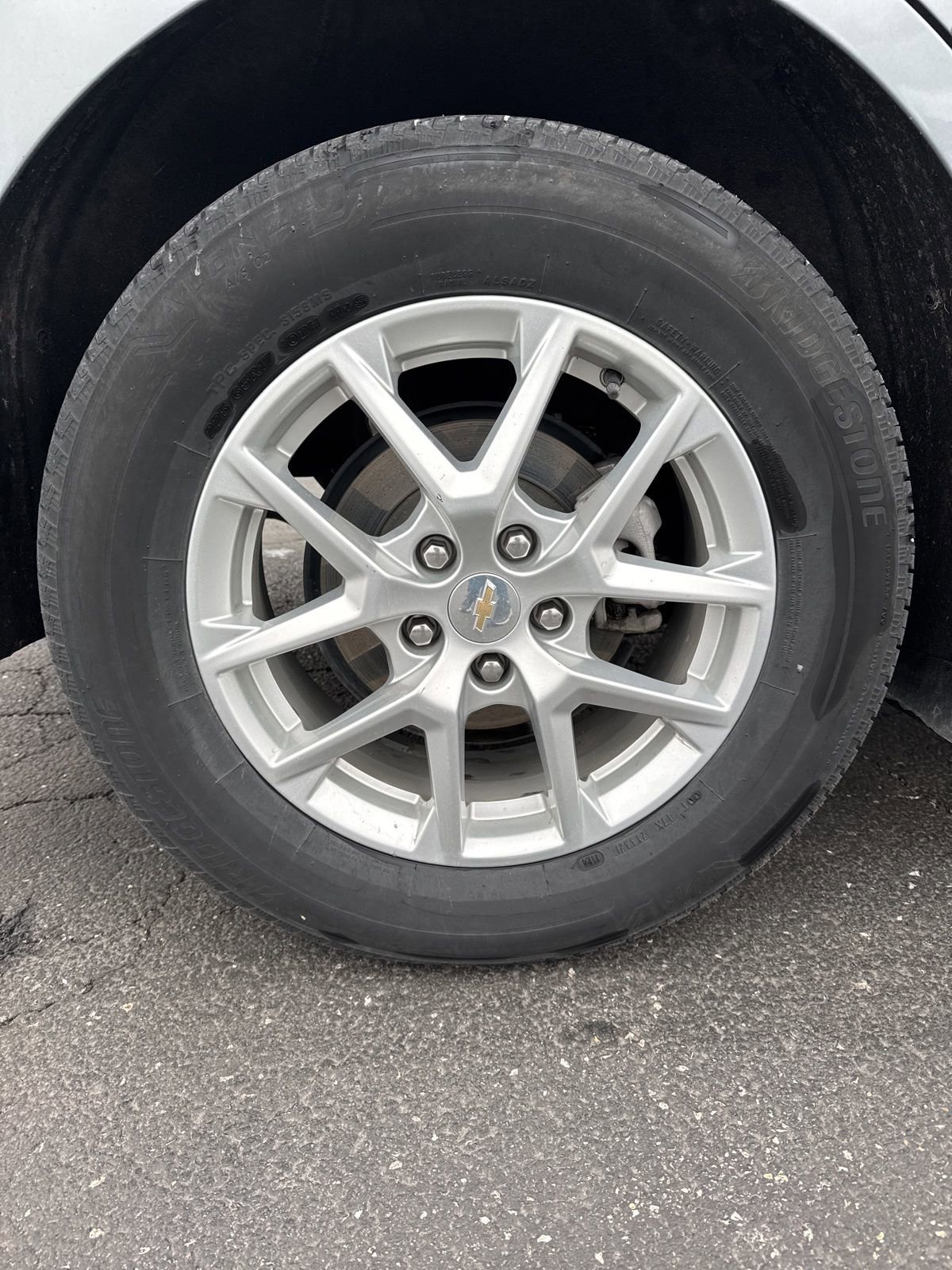 Used 2024 Chevrolet Equinox LT image 25