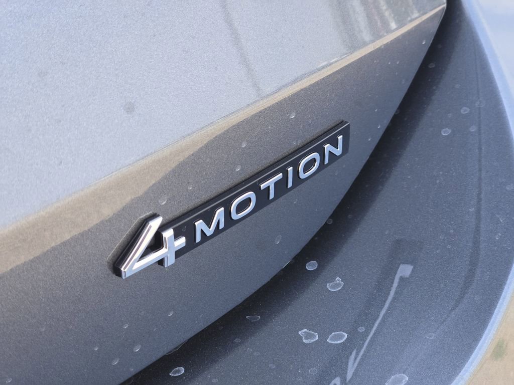 New 2026 Volkswagen Tiguan SE AWD/4WD image 9