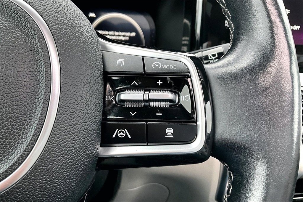 Used 2021 Kia Sorento SX image 17