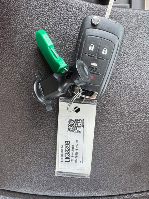 Used 2011 Buick Regal CXL w/ RL3 Preferred Equipment Group FWD image 21