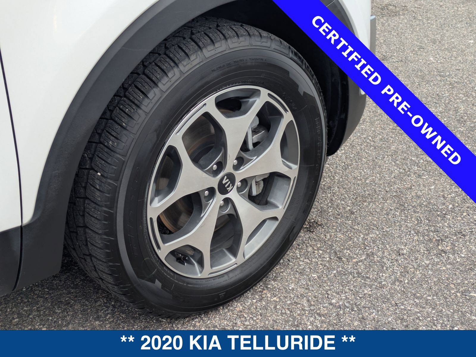 Used 2020 Kia Telluride EX FWD image 13
