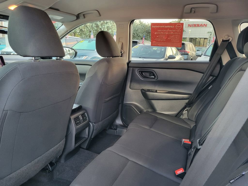 Certified 2025 Nissan Rogue S image 6