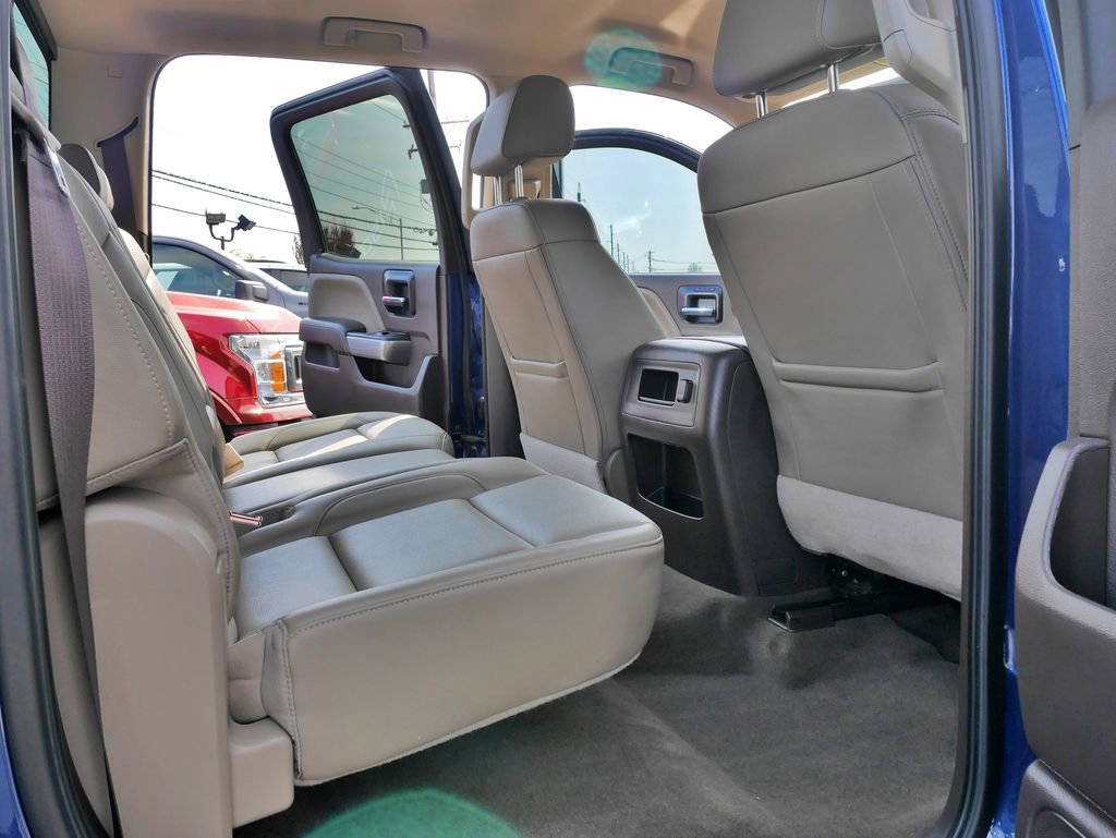 Used 2017 Chevrolet Silverado 1500 LTZ Z71 w/ LTZ Plus Package image 11