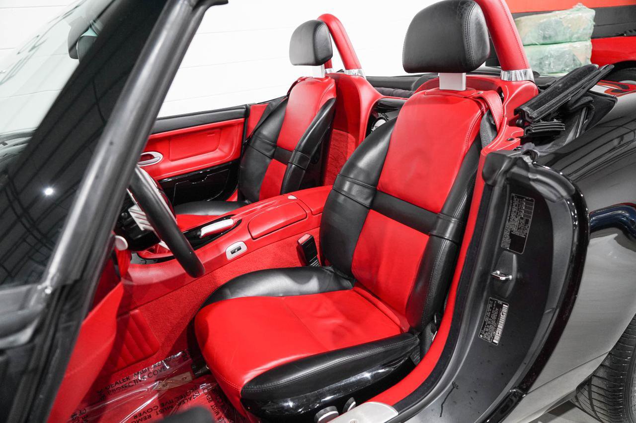 Used 2001 BMW Z8 image 9