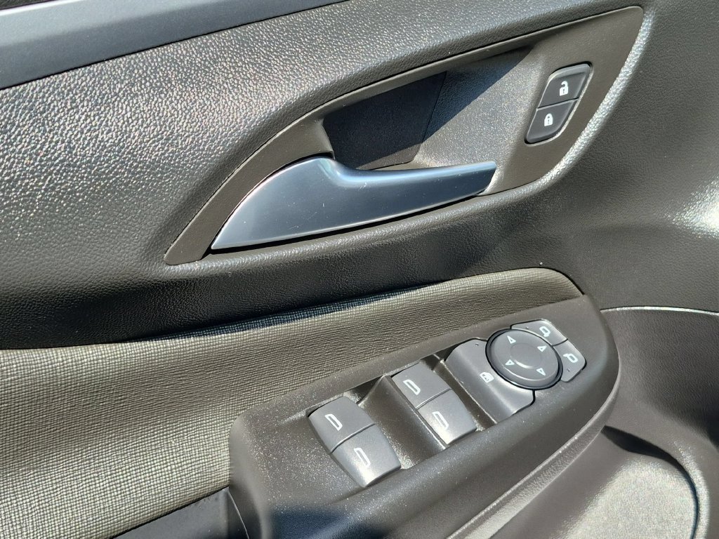 Used 2026 Buick Envista Preferred FWD image 13