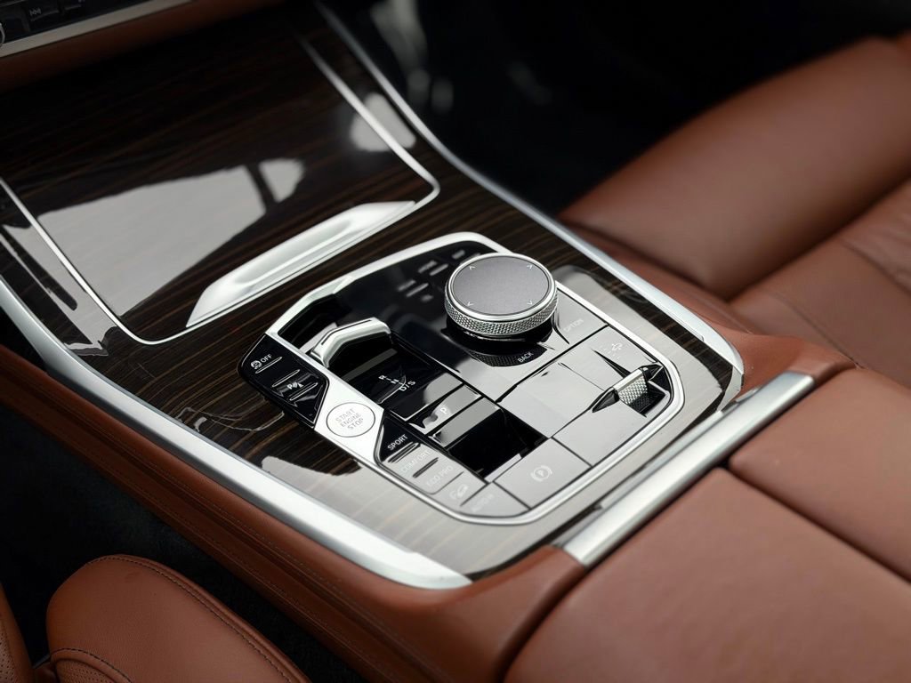 Certified 2023 BMW X7 xDrive40i w/ Premium Package image 18