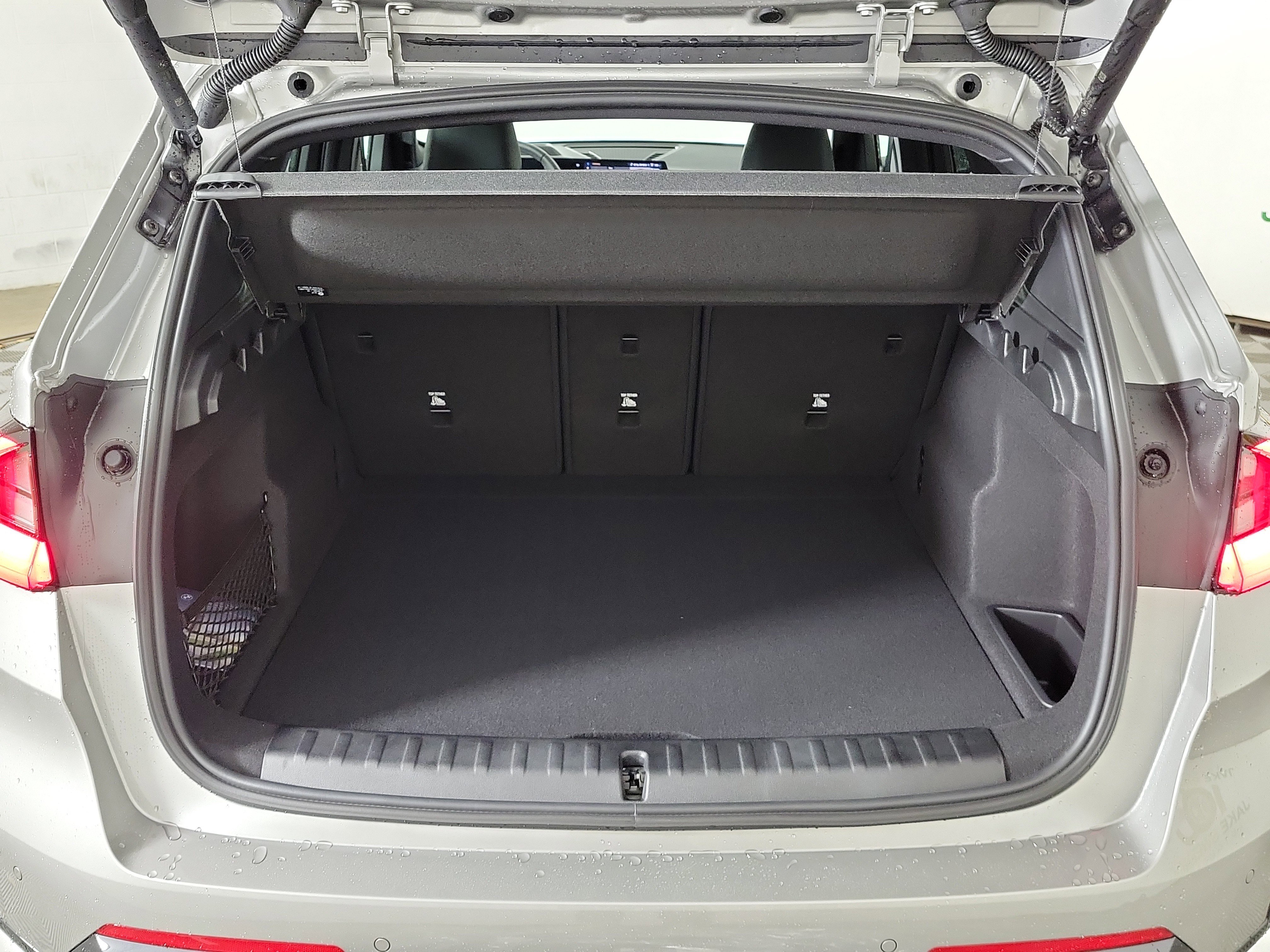 New 2026 BMW X1 xDrive28i w/ Technology Package image 25