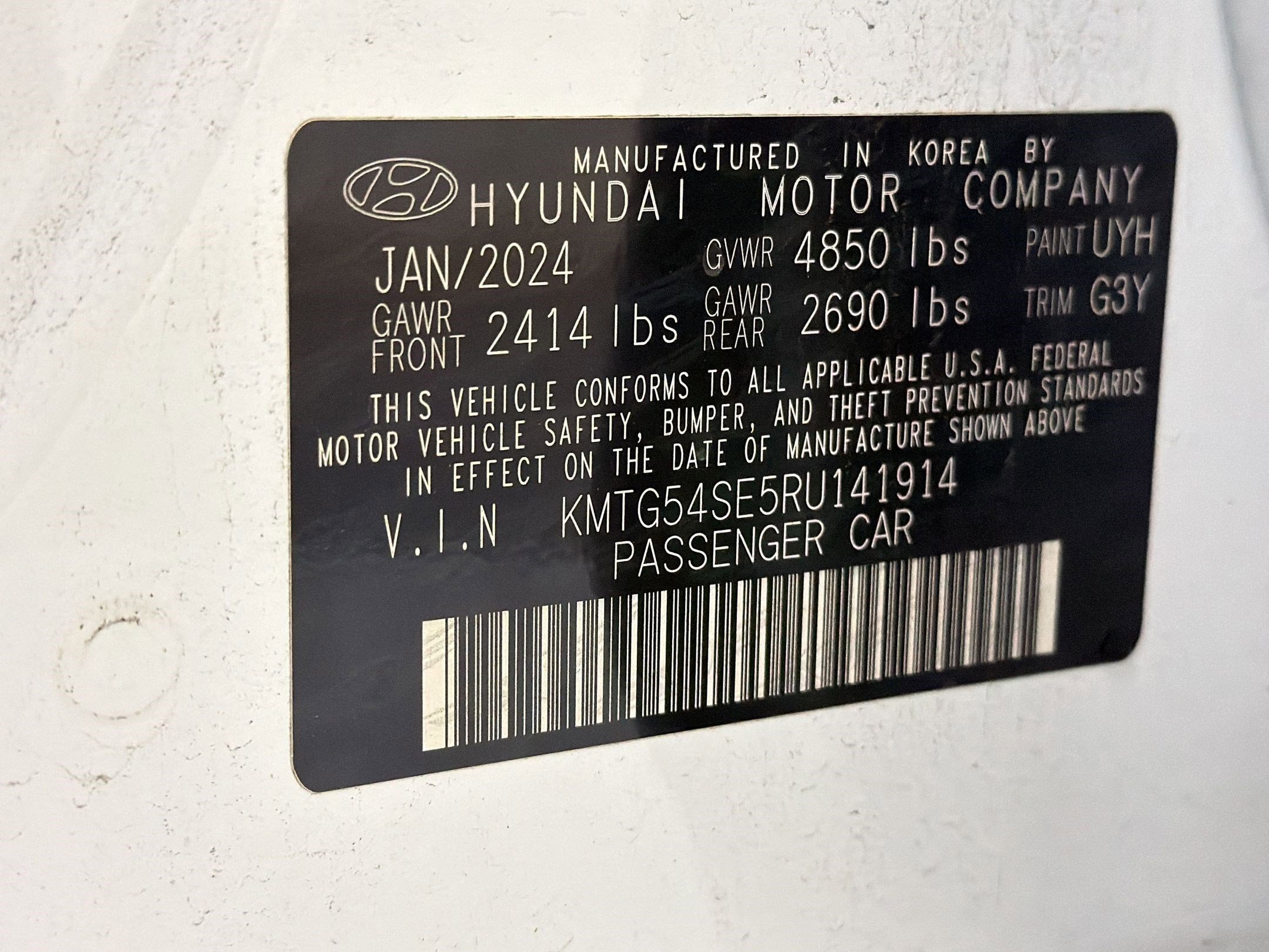 Used 2024 Genesis G70 3.3T Advanced w/ Sport Prestige Package RWD image 19