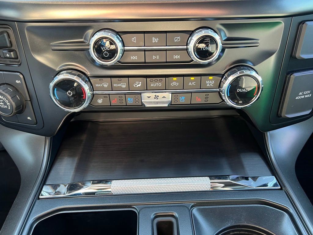 Used 2024 Ford F150 Lariat w/ FX4 Off-Road Package image 29