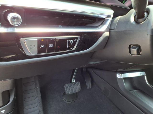 New 2025 Cadillac Lyriq Sport image 28