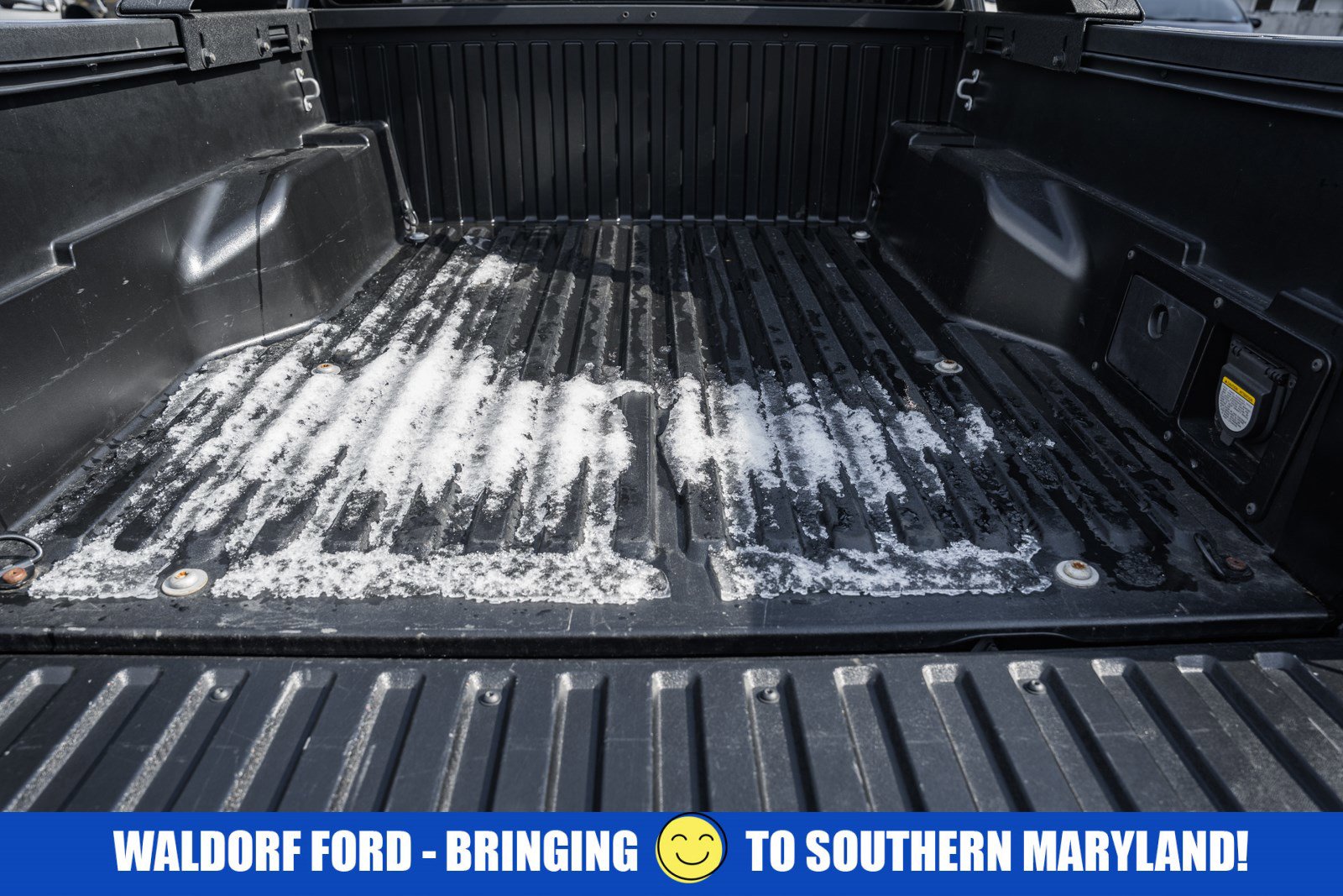 Used 2021 Toyota Tacoma TRD Off-Road w/ TRD Premium Off Road Package image 9