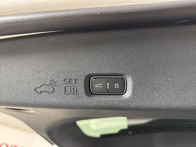 New 2025 Lincoln Navigator Black Label image 35