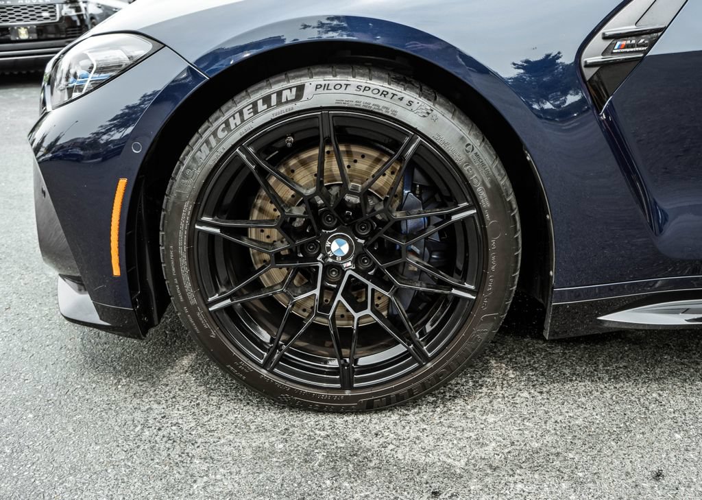 Used 2024 BMW M4 Competition w/ Executive Package RWD image 31