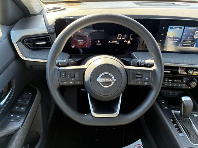New 2026 Nissan Kicks SV w/ SV Premium Package FWD image 14