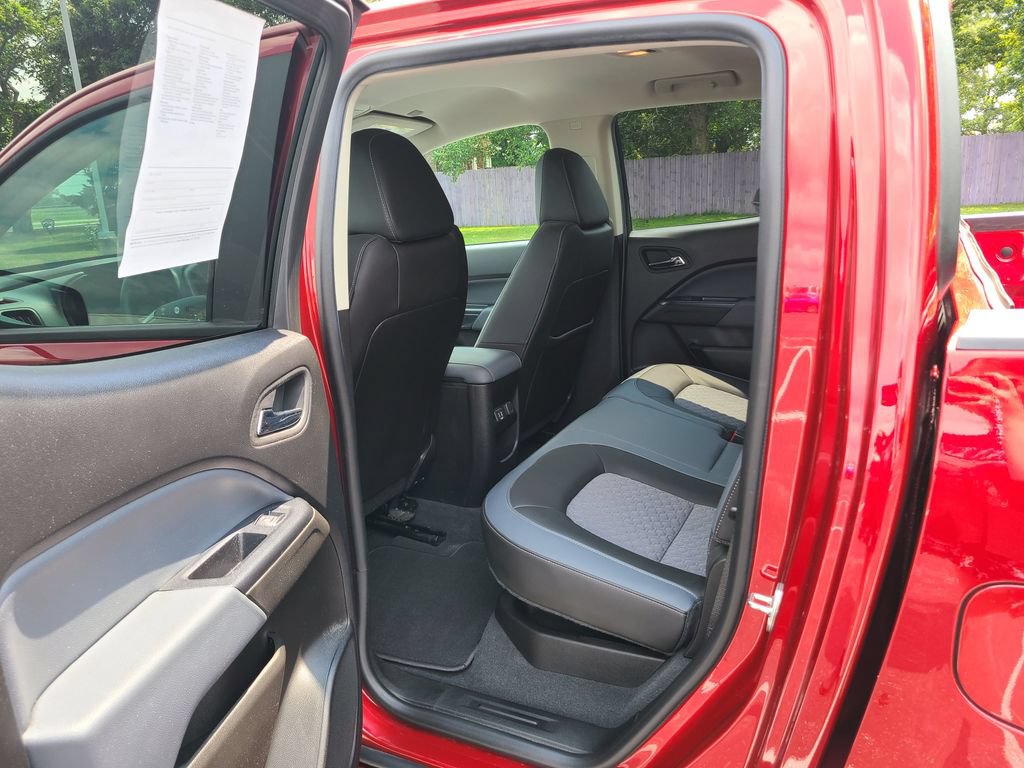 Used 2021 Chevrolet Colorado Z71 AWD/4WD image 18
