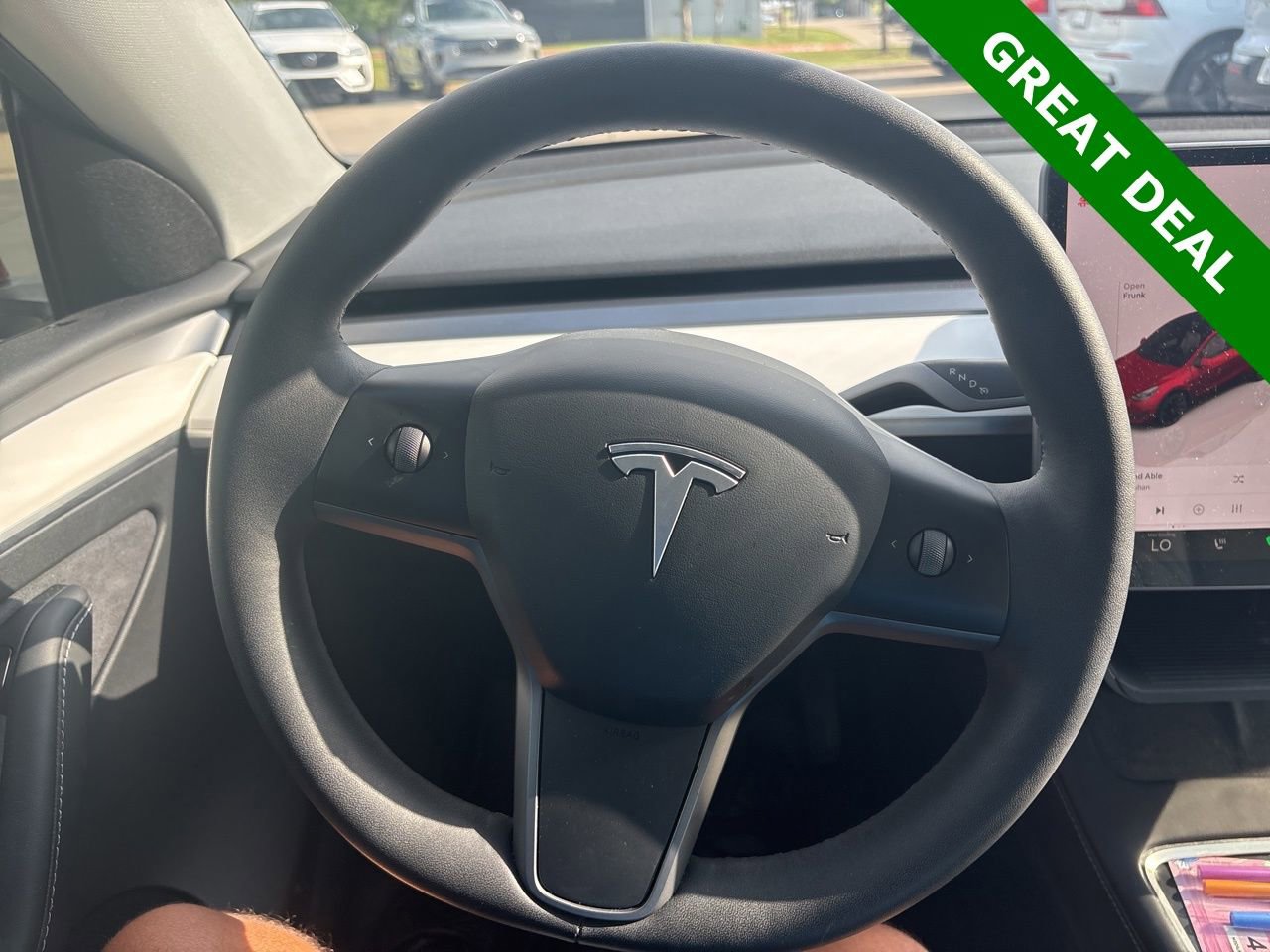 Used 2022 Tesla Model Y Long Range AWD/4WD image 25