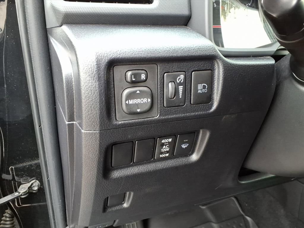 Used 2024 Toyota 4Runner TRD Off-Road image 17