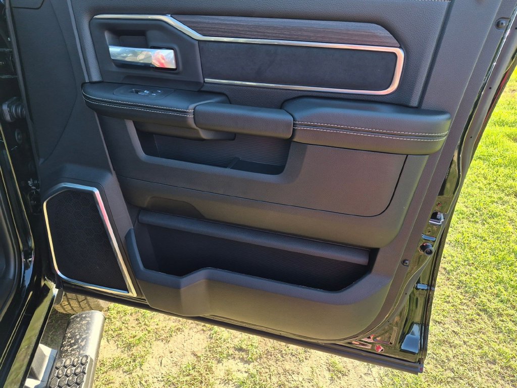 New 2026 RAM 3500 Laramie w/ Night Edition AWD/4WD image 31