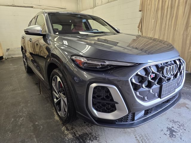 New 2026 Audi SQ5 Prestige AWD/4WD image 3