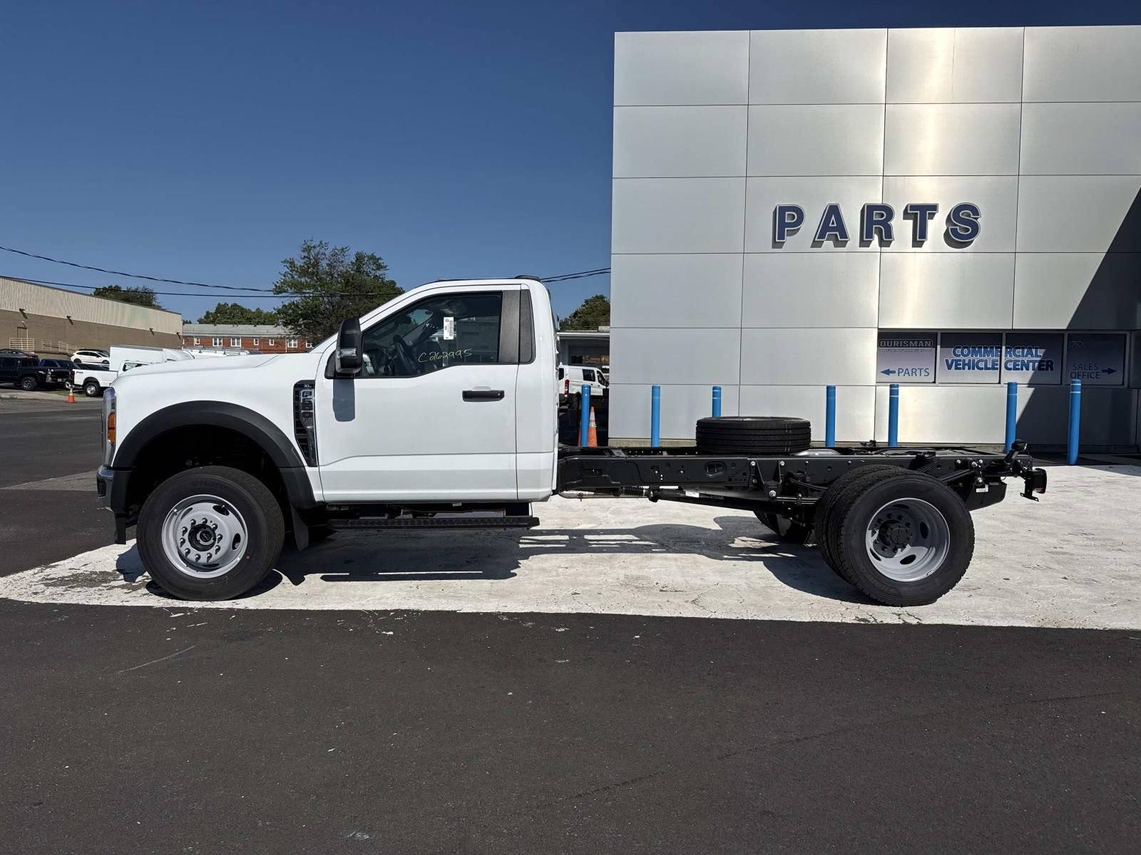 New 2026 Ford F600 4x4 Regular Cab Super Duty w/ XL Chrome Package image 6