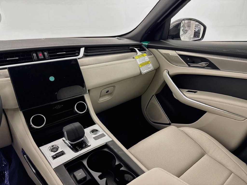 New 2026 Jaguar F-PACE R-Dynamic S AWD/4WD image 24