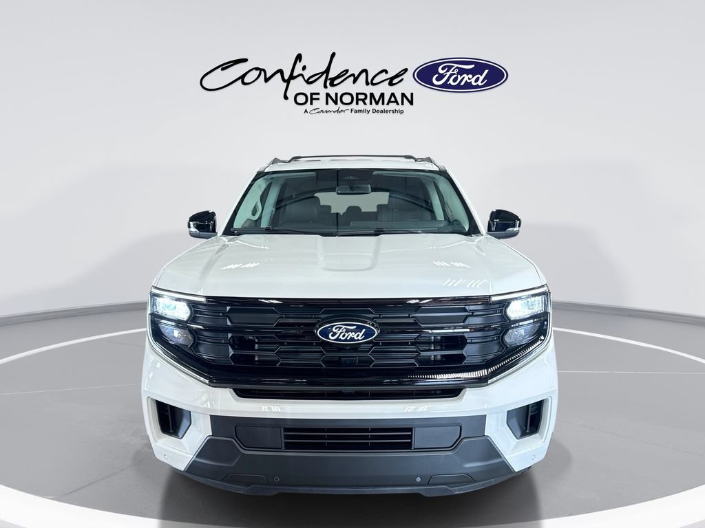 New 2027 Ford Expedition Active AWD/4WD image 2