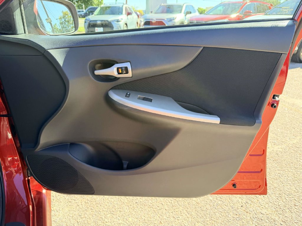 Used 2012 Toyota Corolla S FWD image 10