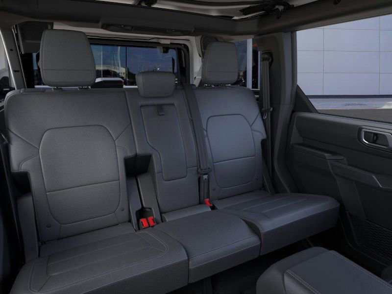 New 2025 Ford Bronco Badlands image 11