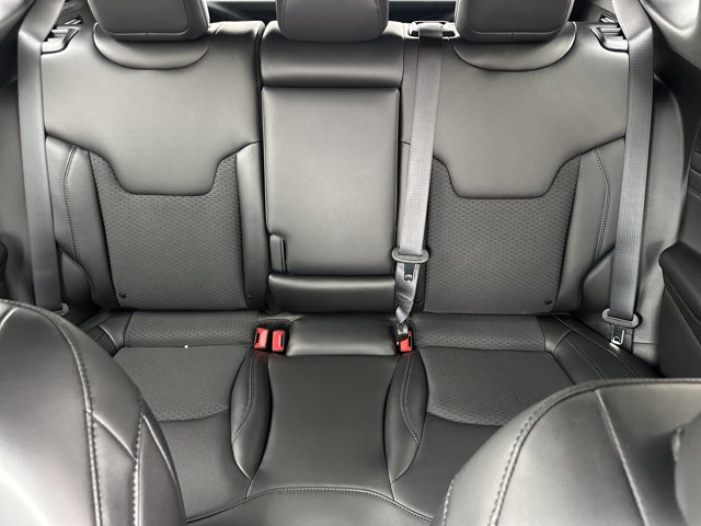 New 2026 Jeep Compass Latitude AWD/4WD image 24